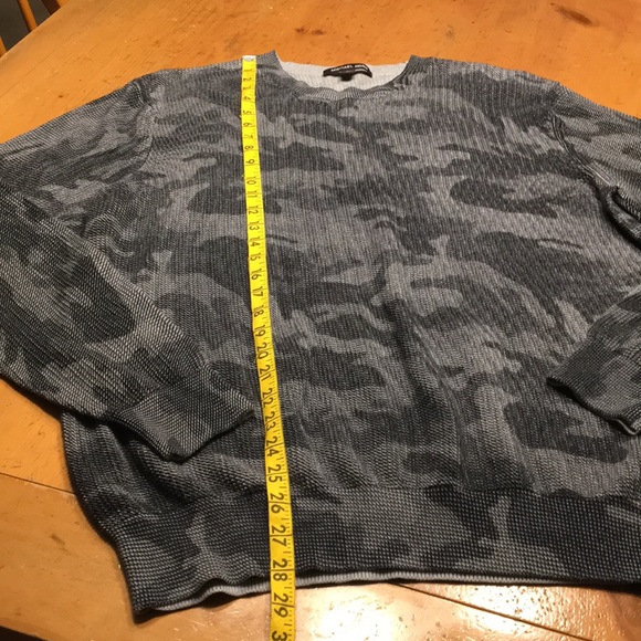 Michael Kors Grey Knit Camo Sweater Host Pick - Picture 10 of 12